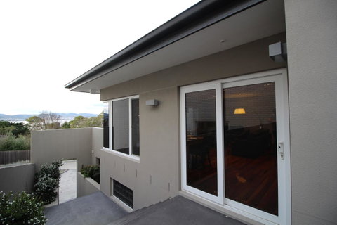 Sunny 3 Bedroom Apartment In Sandy Bay - Broome Tourism 15