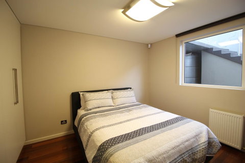 Sunny 3 Bedroom Apartment In Sandy Bay - Broome Tourism 8