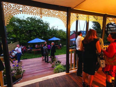Montacute Boutique Bunkhouse - Broome Tourism 24