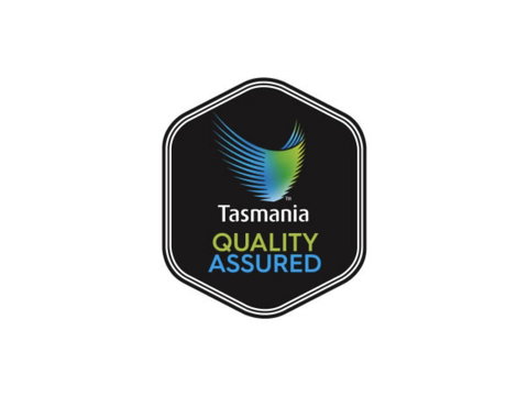 Montacute Boutique Bunkhouse - Broome Tourism 34