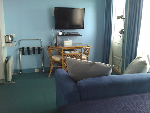 Freycinet Waters - Broome Tourism 25