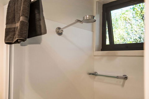 Cradle Mountain Wilderness Village - Broome Tourism 23