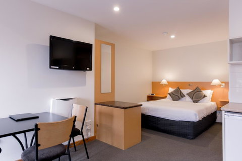 Bay Hotel Apartments - Broome Tourism 21