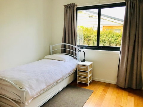Omaroo House - Panoramic Water Views - Broome Tourism 28