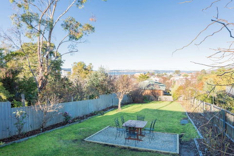 Omaroo House - Panoramic Water Views - Broome Tourism 33