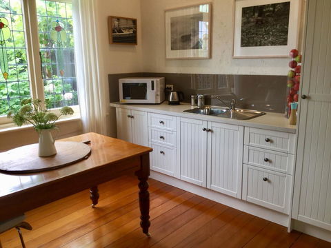 Sandy Bay Cottage - Broome Tourism 0
