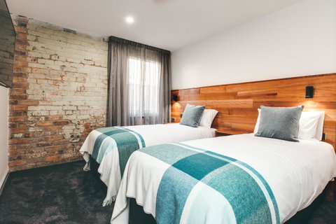 Maylands Lodge - Broome Tourism 27