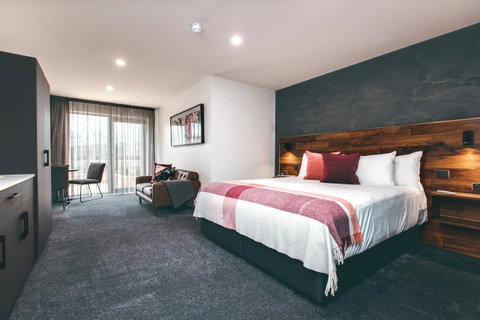 Maylands Lodge - Broome Tourism 37