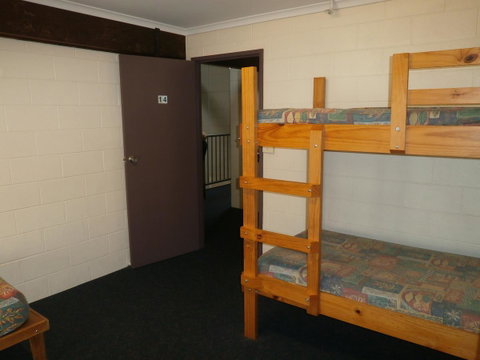 Launceston Backpackers - Broome Tourism 34