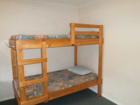 Launceston Backpackers - Broome Tourism 9