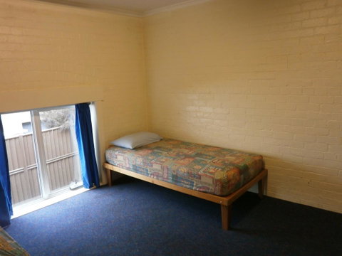 Launceston Backpackers - Broome Tourism 11