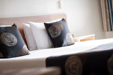 Black Buffalo - Broome Tourism 5