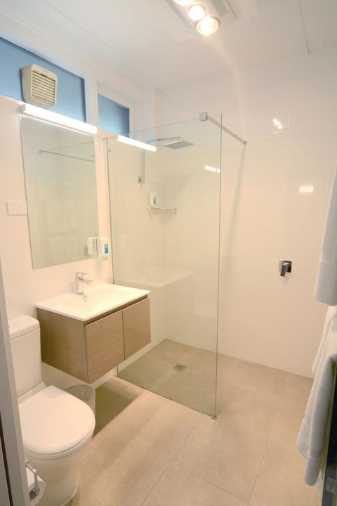Bridge Hotel - Broome Tourism 9