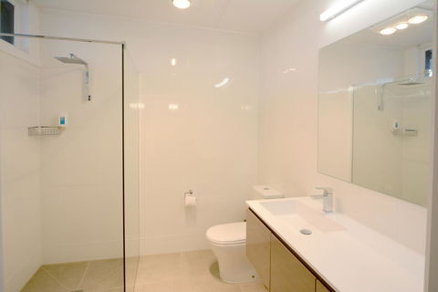 Bridge Hotel - Broome Tourism 8