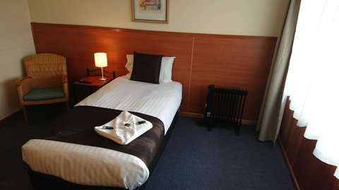 Mt Lyell Motor Inn - Broome Tourism 3