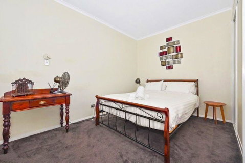 Launceston CBD Abode - Broome Tourism 7