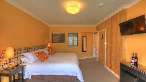 Ashdowns Of Dover - Broome Tourism 15