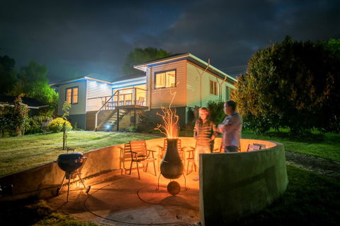 Ashdowns Of Dover - Broome Tourism 0