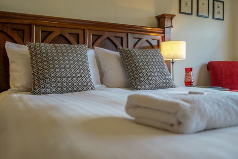 Gorgeous Hobart Accommodation - Park On Park - New Town - Broome Tourism 23