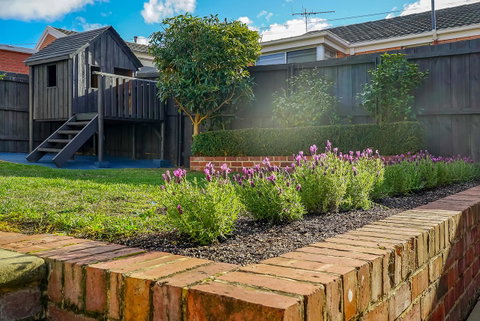 Gorgeous Hobart Accommodation - Park On Park - New Town - Broome Tourism 43