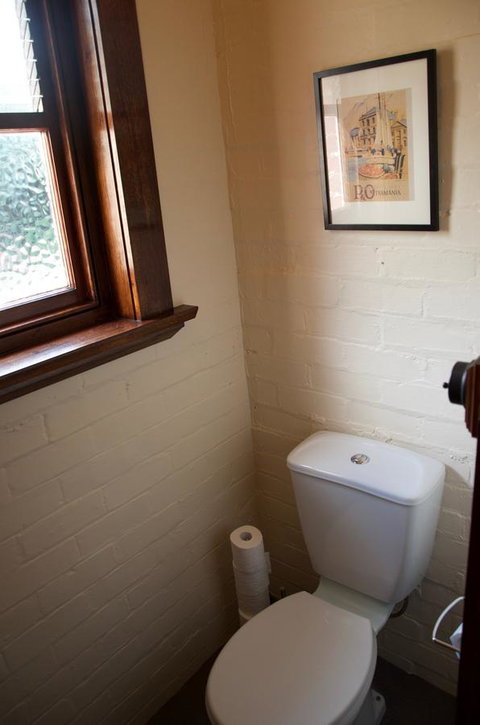 Gorgeous Hobart Accommodation - Park On Park - New Town - Broome Tourism 35