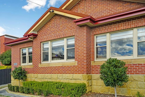 Gorgeous Hobart Accommodation - Park On Park - New Town - Broome Tourism 3