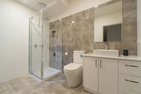 Rosewater Townhouses Dromana - Broome Tourism 31