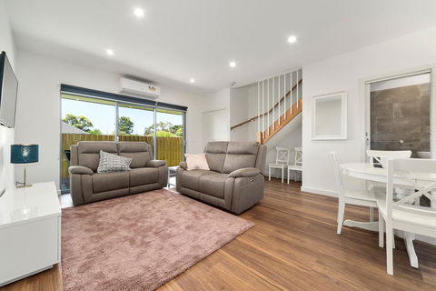 Rosewater Townhouses Dromana - Broome Tourism 14