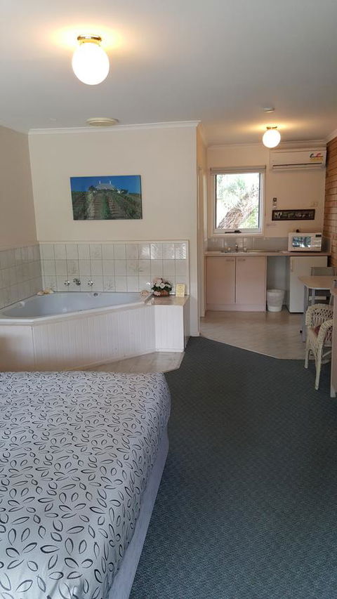 The Balnarring Motel - Broome Tourism 44
