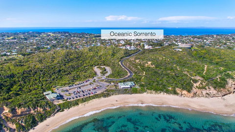 Oceanic Sorrento - Broome Tourism 0