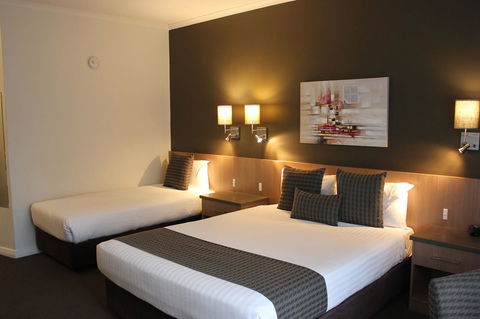 Swan Hill Resort - Broome Tourism 17