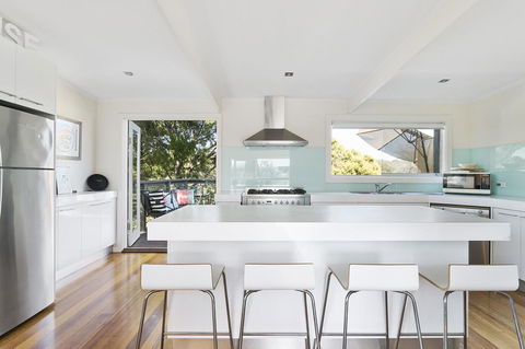 Front Beach House - Broome Tourism 2