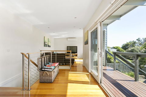 Front Beach House - Broome Tourism 14