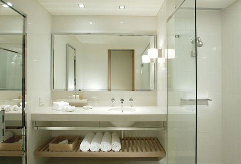 Crown Promenade Melbourne - Broome Tourism 6