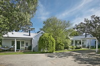 Bilinga Cottages