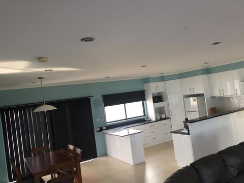 Heyfield Motel And Apartments - Broome Tourism 44