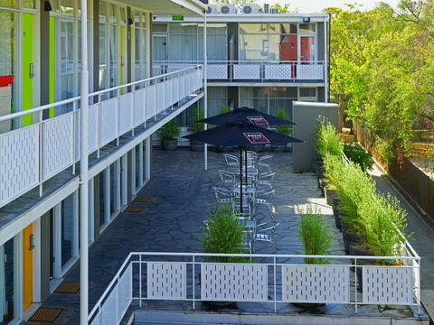 The Parkmore Hotel - Broome Tourism 6