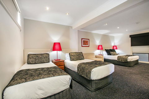 All Seasons Resort Hotel Bendigo - Broome Tourism 17