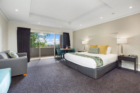 All Seasons Resort Hotel Bendigo - Broome Tourism 6