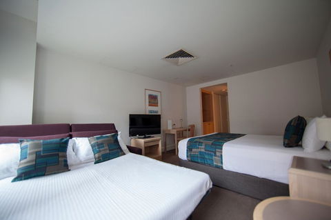 CitiClub Hotel Melbourne - Broome Tourism 3