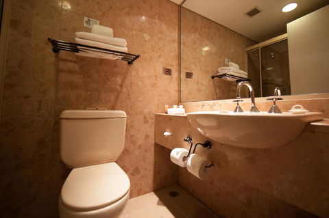 CitiClub Hotel Melbourne - Broome Tourism 13
