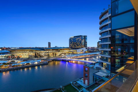 Melbourne Holiday Apartments Flinders Wharf - Broome Tourism 10