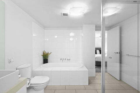Melbourne Holiday Apartments Flinders Wharf - Broome Tourism 33