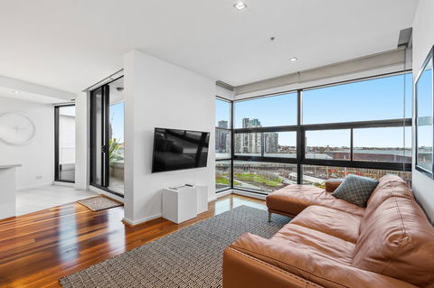 Melbourne Holiday Apartments Flinders Wharf - Broome Tourism 6