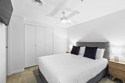 Melbourne Holiday Apartments Flinders Wharf - Broome Tourism 21