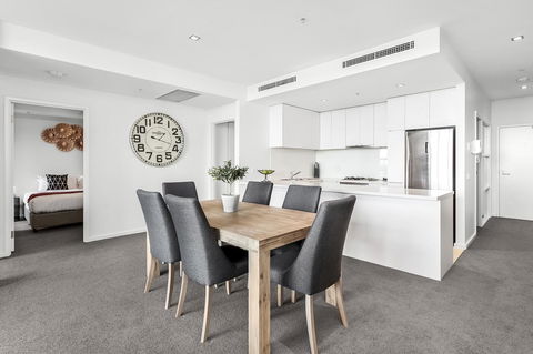 Waterfront Melbourne Apartments - Broome Tourism 31