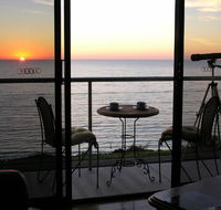 Clifftop Portland Vic - Broome Tourism