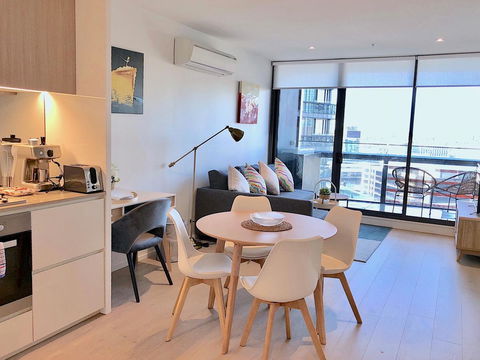 Pride Docklands Waterfront Apartment City View - Broome Tourism 5