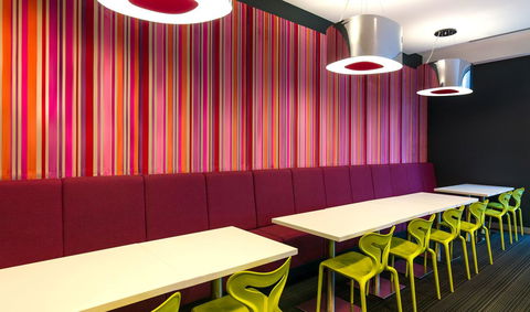 Travelodge Hotel Melbourne Docklands - Broome Tourism 20
