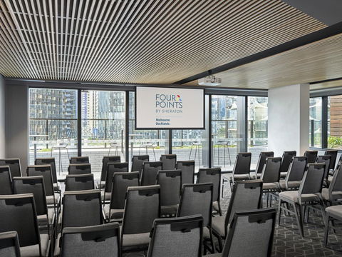 Vibe Hotel Melbourne Docklands - Broome Tourism 30